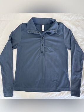 Athleta Flurry Seamless Henley Long Sleeve Top in Blue Granite Women Large